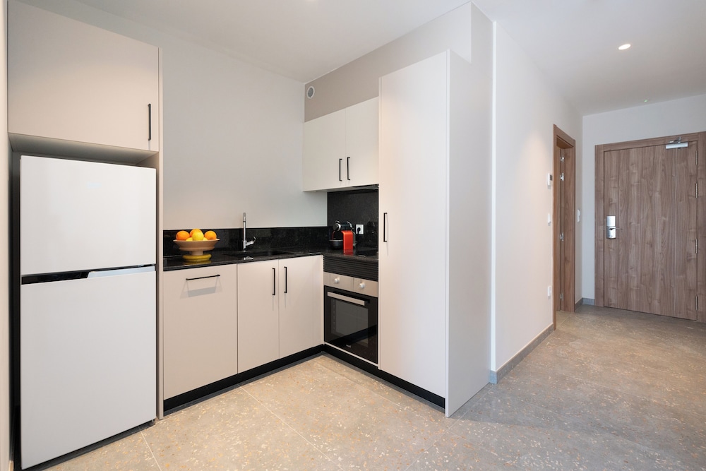 Apartment, 2 Bedrooms (2 Adults + 1 Child) - Photo 2