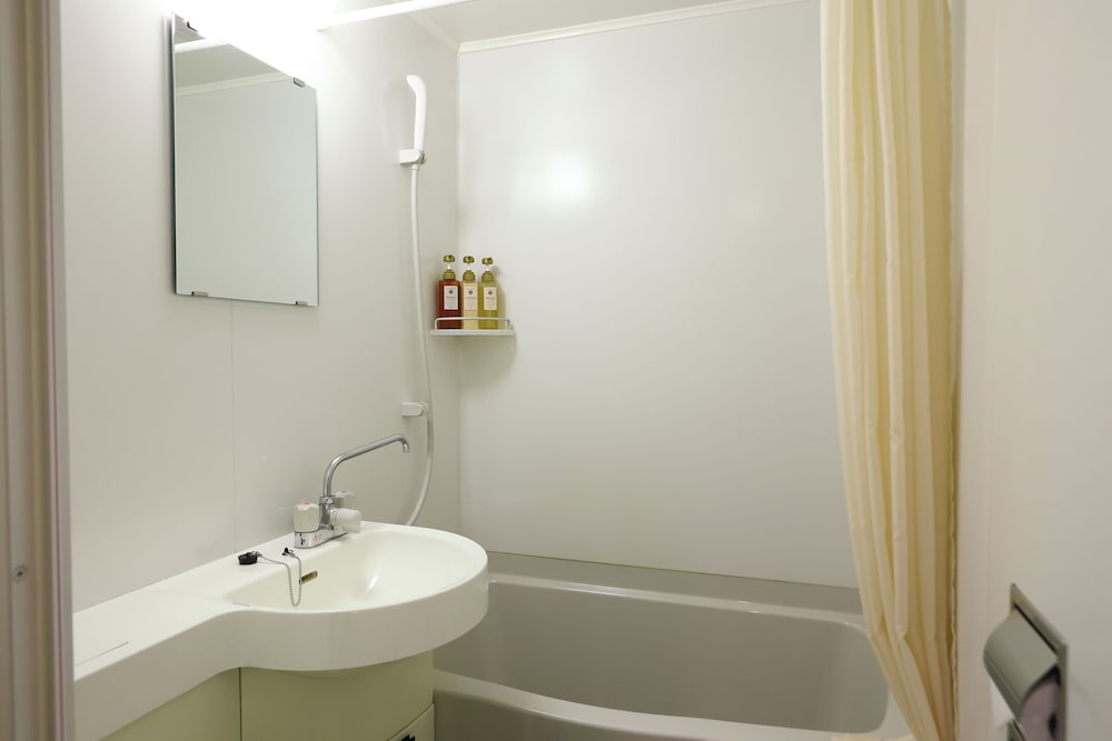 Twin Room, Non Smoking - Photo 6