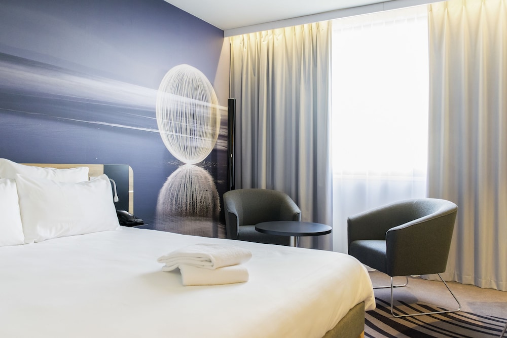 Classic Room, Multiple Beds - Photo 2