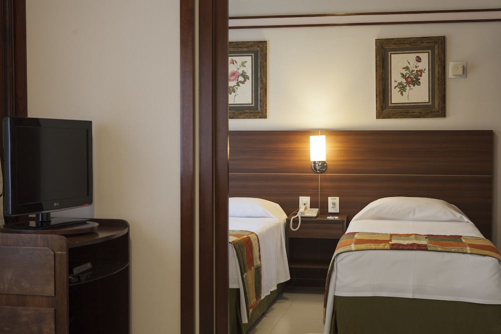 Superior Twin Room - Photo 9
