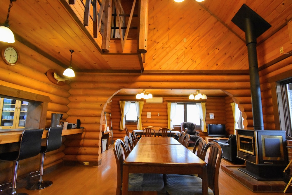 Cottage for 12 People photo 3