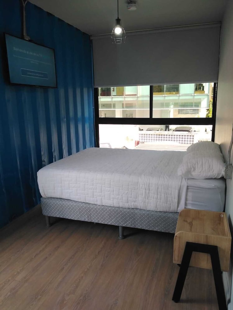 Standard Double Room, 1 Full Bed (No Kitchen) photo 3