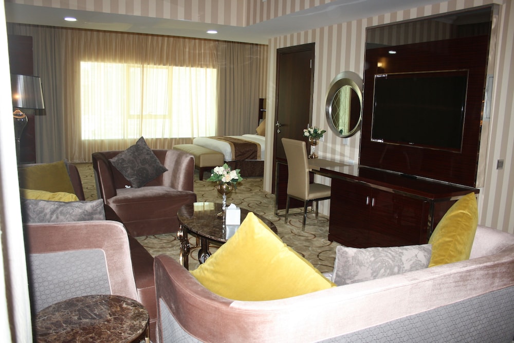 Club Room photo 3