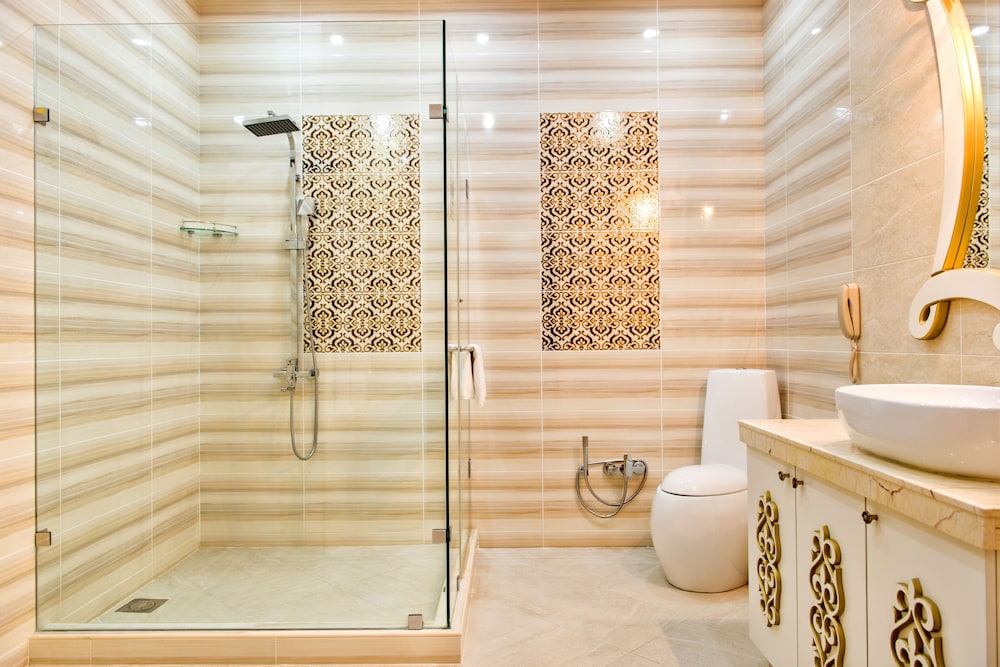 Suite - Photo 9
