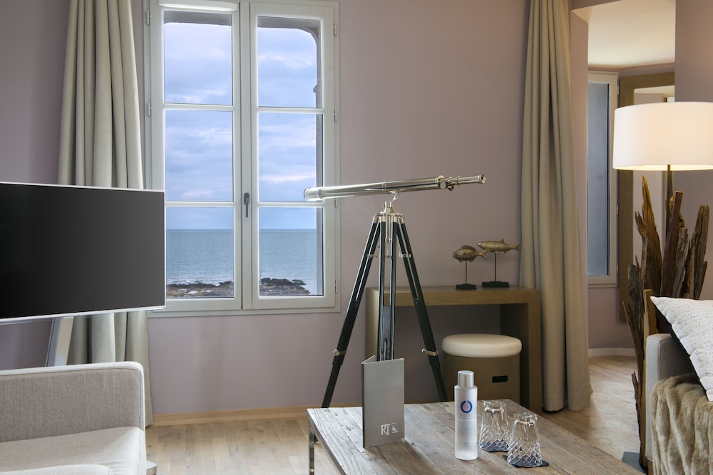 Suite Duplex Familiale Face Mer photo 3