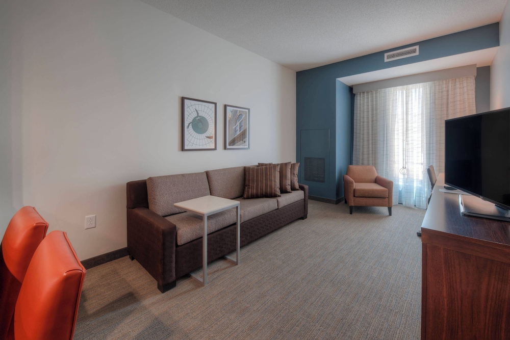 Suite, Multiple Beds photo 2
