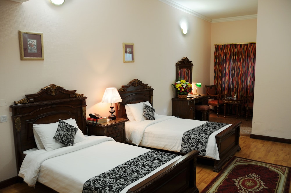 Standard Double or Twin Room, 1 Bedroom - Photo 6