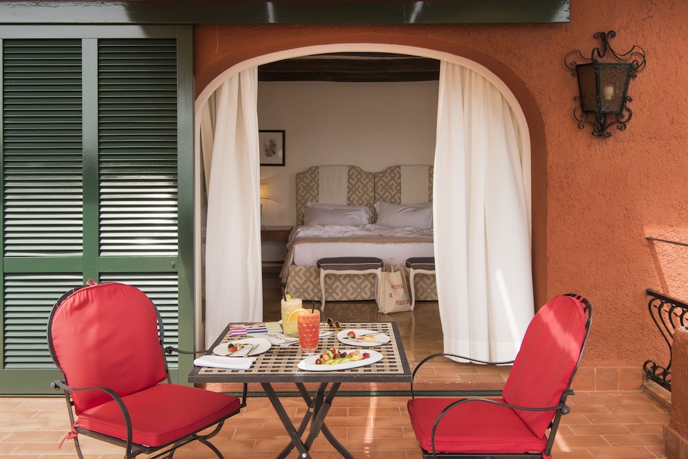 Junior Suite - Sea View photo 2
