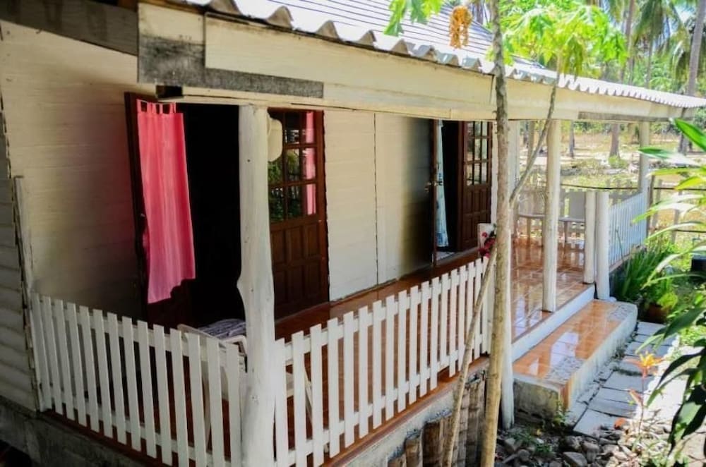 Family Bungalow photo 2
