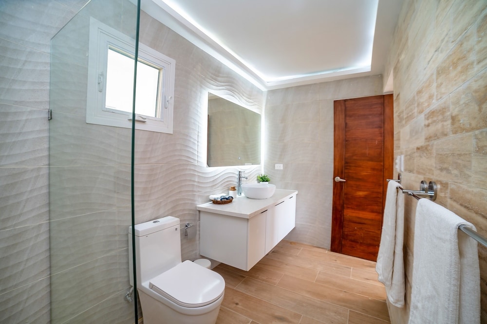 Premier Apartment photo 2