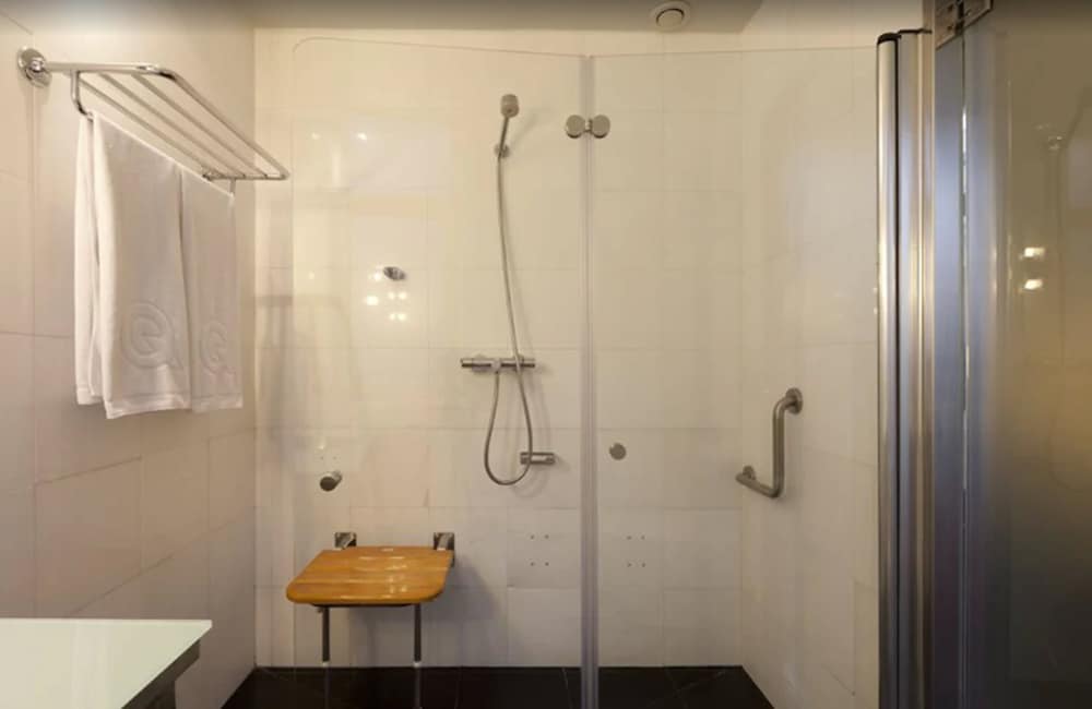 Standard Room - Photo 17