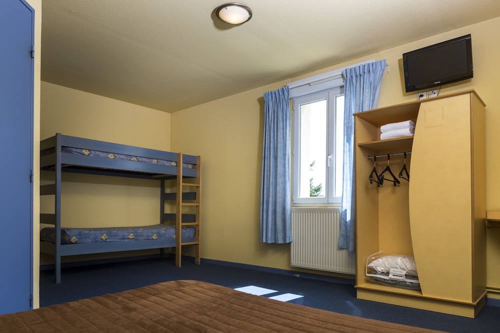 Quadruple Room photo 2
