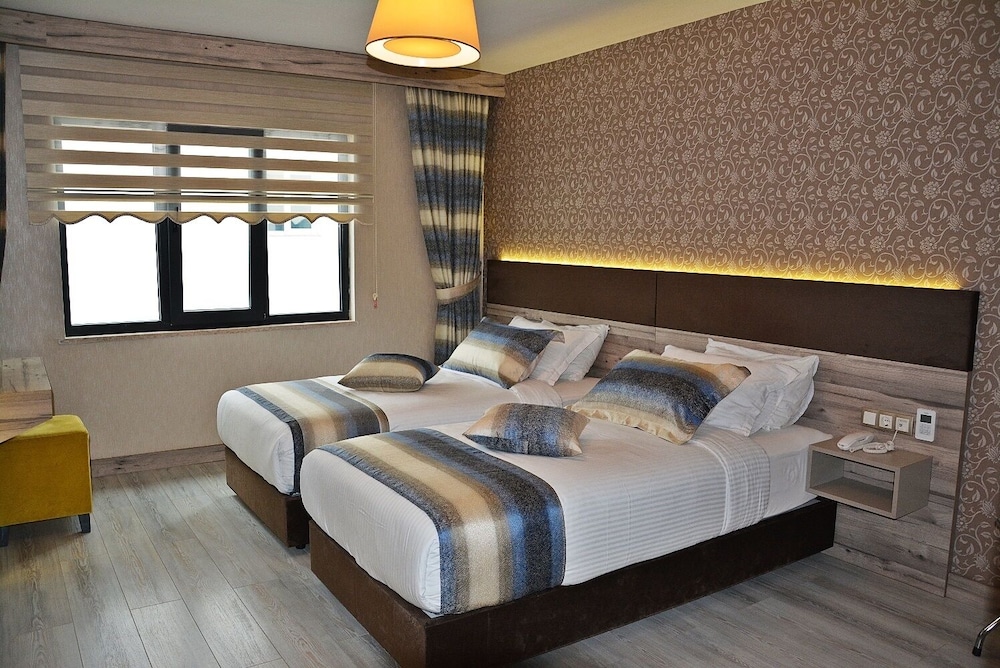 Suite, Accessible, Non Smoking (2+1)