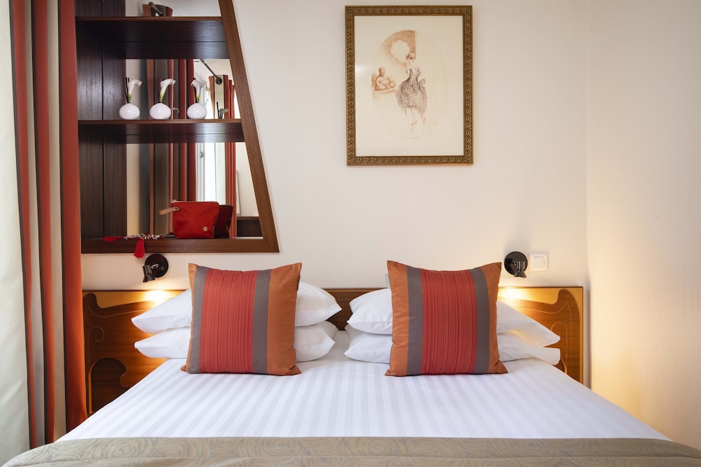 Grand Hôtel des Balcons - Photo 32