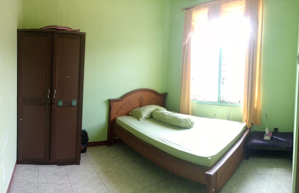 Basic Single Room photo 1