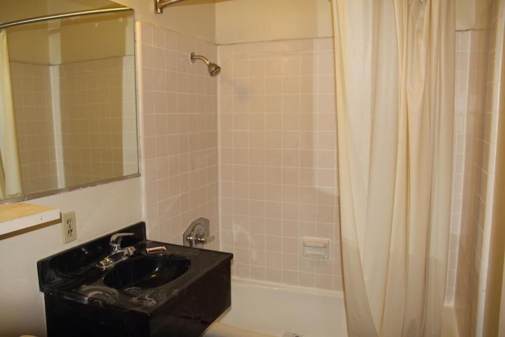 Standard Single Room photo 3