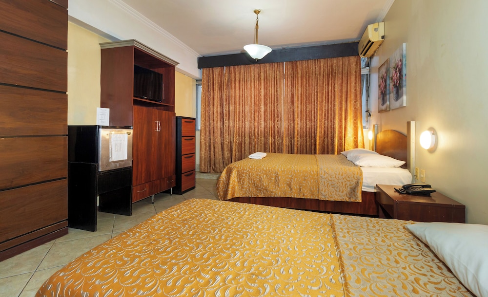 Standard Twin Room, 1 Bedroom, City View photo 2