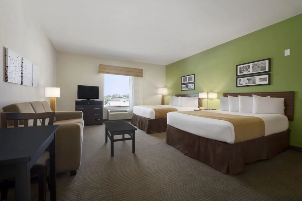 Suite, Multiple Beds photo 1