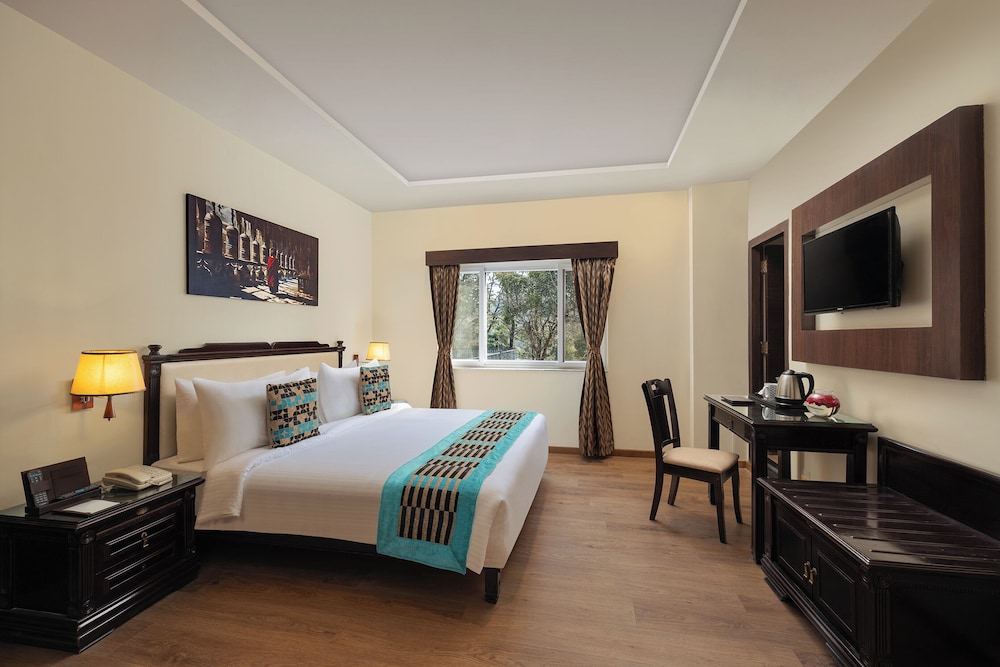 Deluxe Room, 1 King Bed