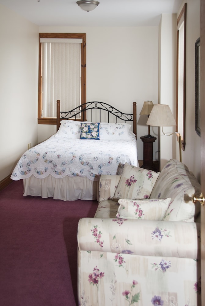 Suite, Ensuite (Suite 7) photo 2