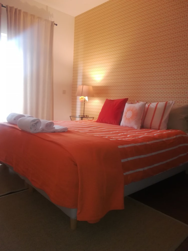 House, 3 Bedrooms photo 1