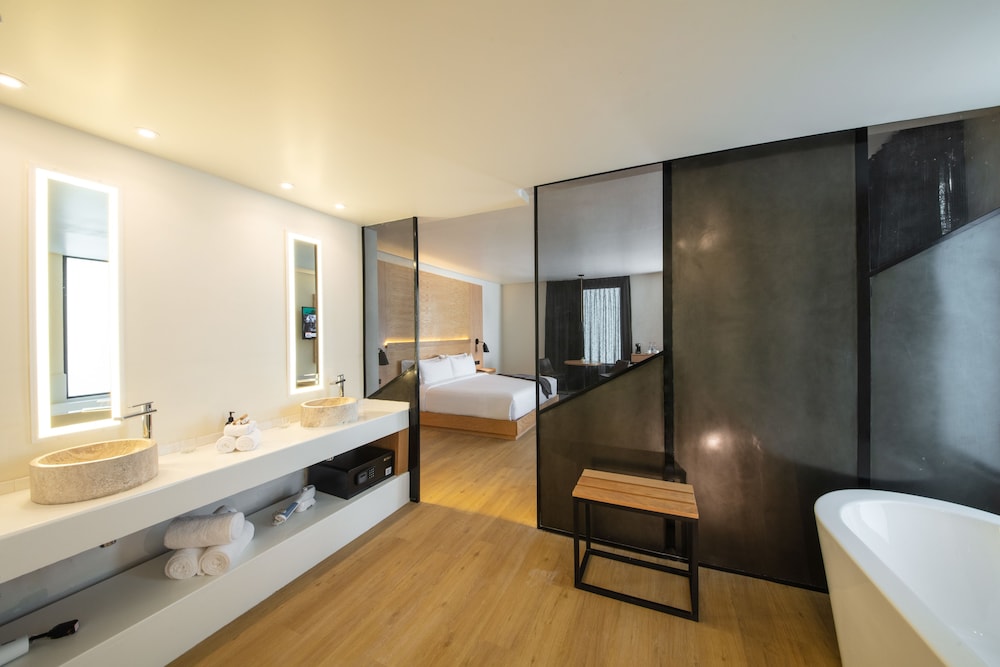 Master Suite - Photo 2