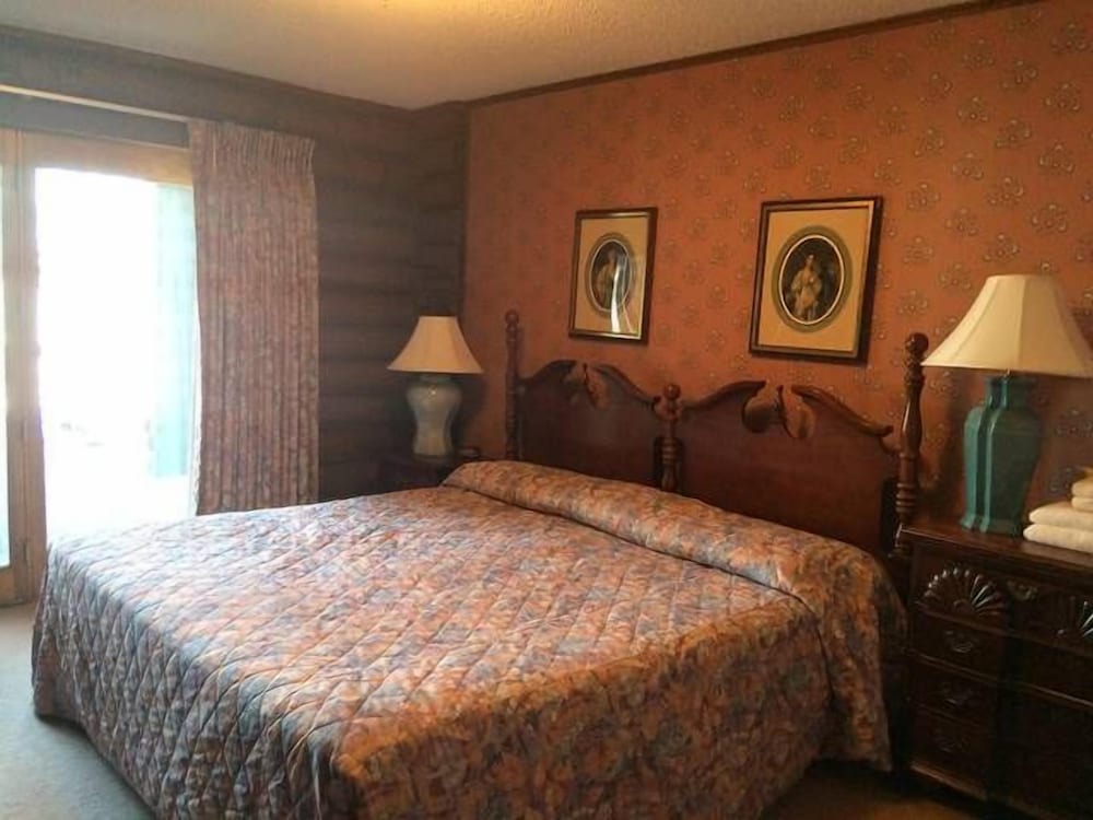 Condo, 2 Bedrooms photo 1