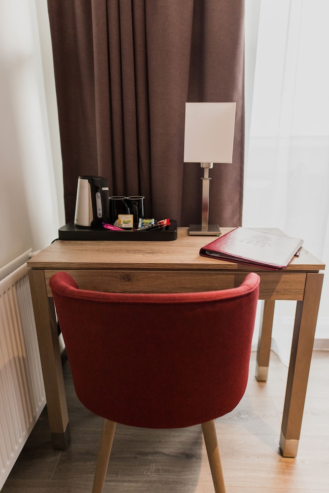 Superior Double or Twin Room, Accessible, Private Bathroom photo 3