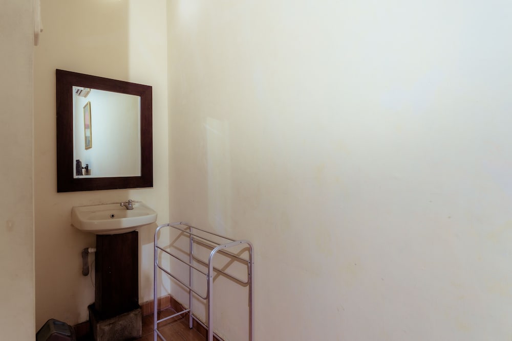 Deluxe Twin Room - Photo 2