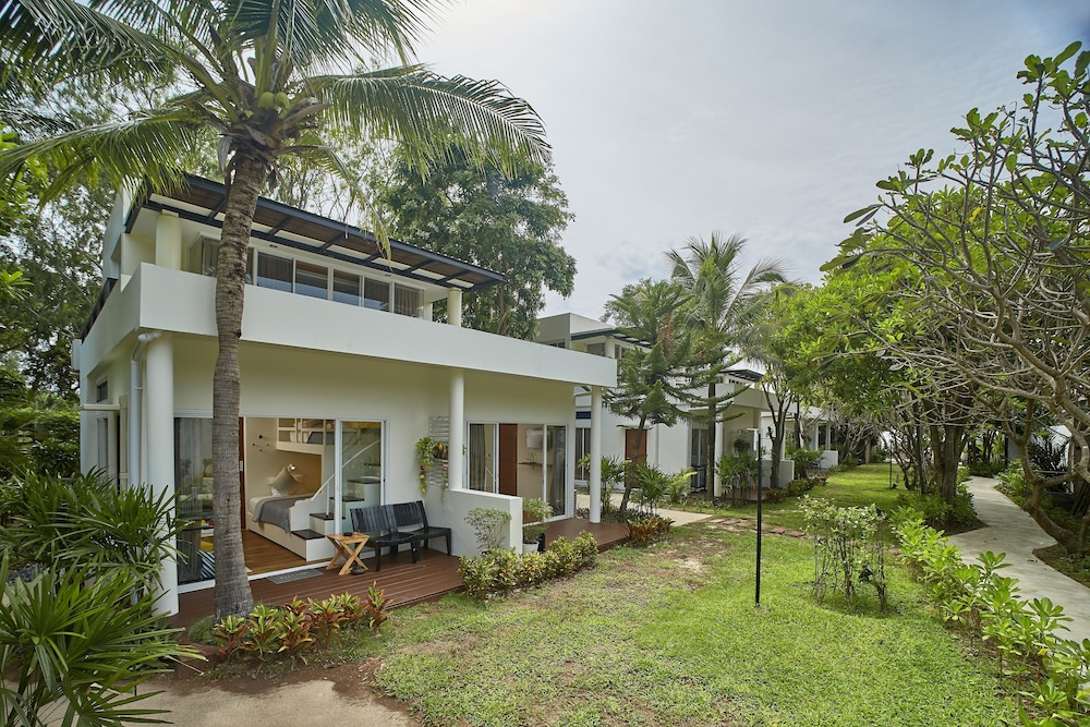 Family Suite, 2 Bedrooms, Garden View, Garden Area photo 3