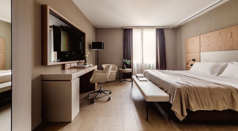 Executive Double Room - Photo 2
