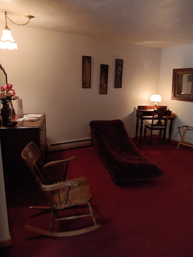Signature Room, 2 Double Beds (Antique) 2nd Floor photo 2