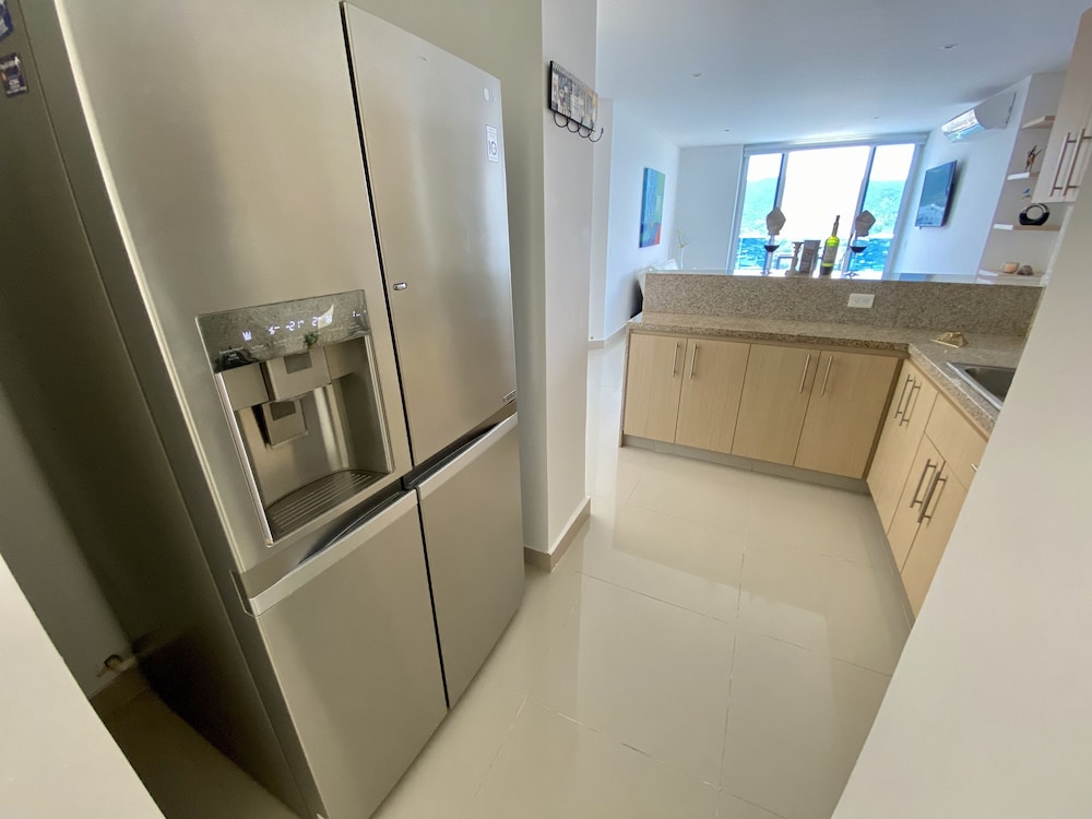 Exclusive Apartment, 3 Bedrooms, City View (Smr330a) photo 2