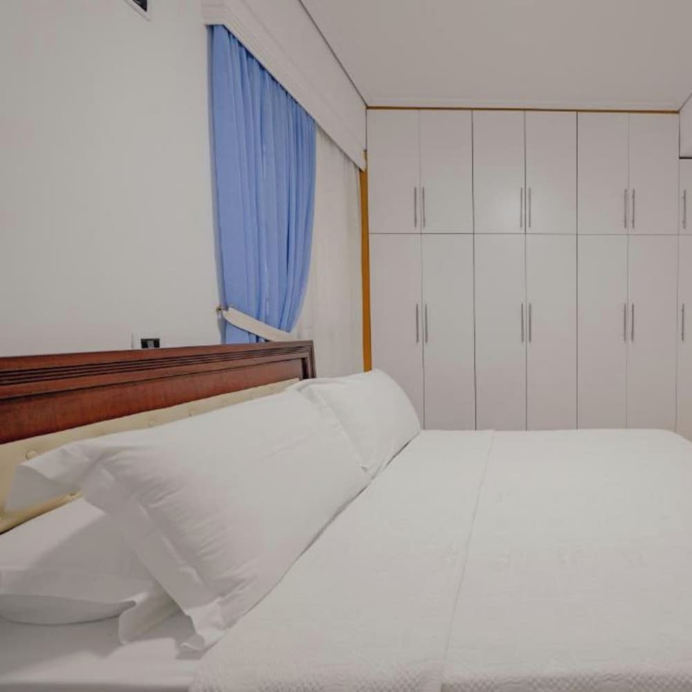 Luxury Apartment, 2 Bedrooms, Sea View