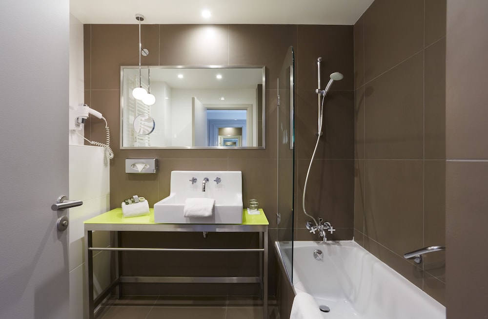 Premium Twin Room, Balcony, Sea View - Photo 8