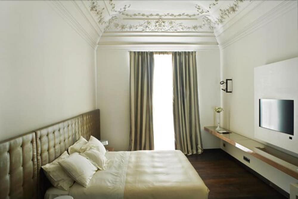 Deluxe Double Room - Photo 4