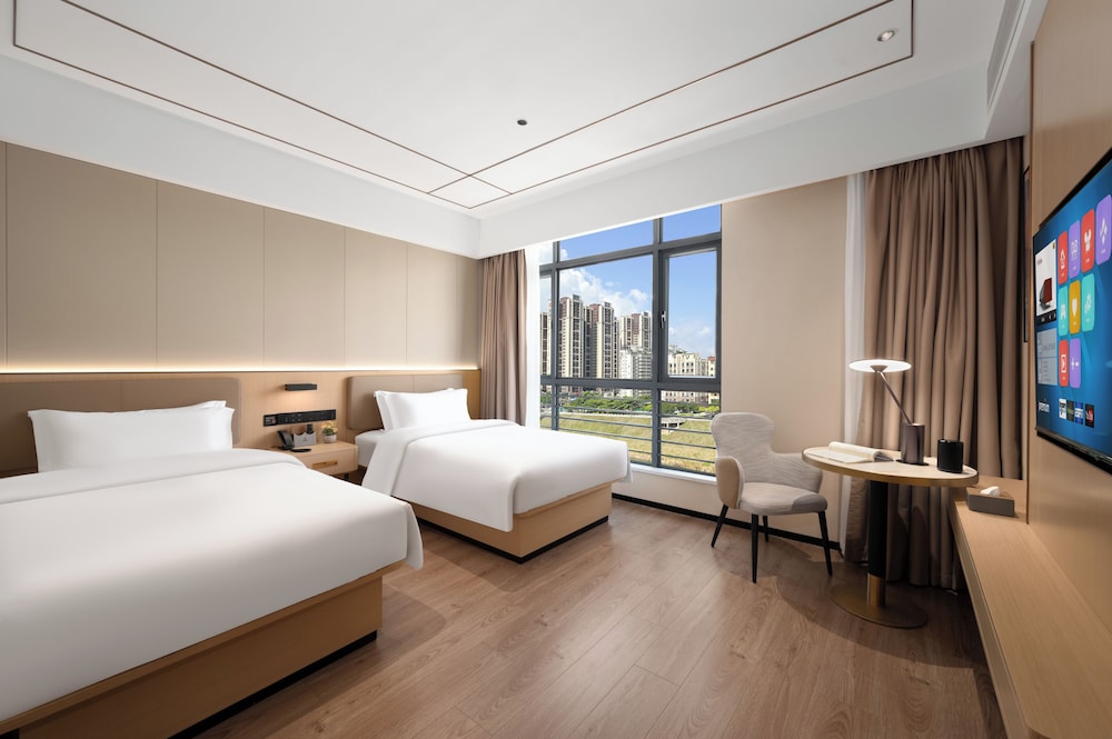 Business Twin Room, City View