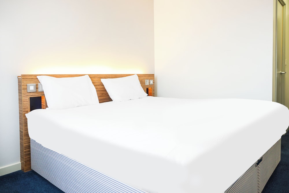 Standard Double Room - Photo 1