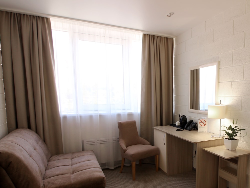 Standard Twin Room photo 2