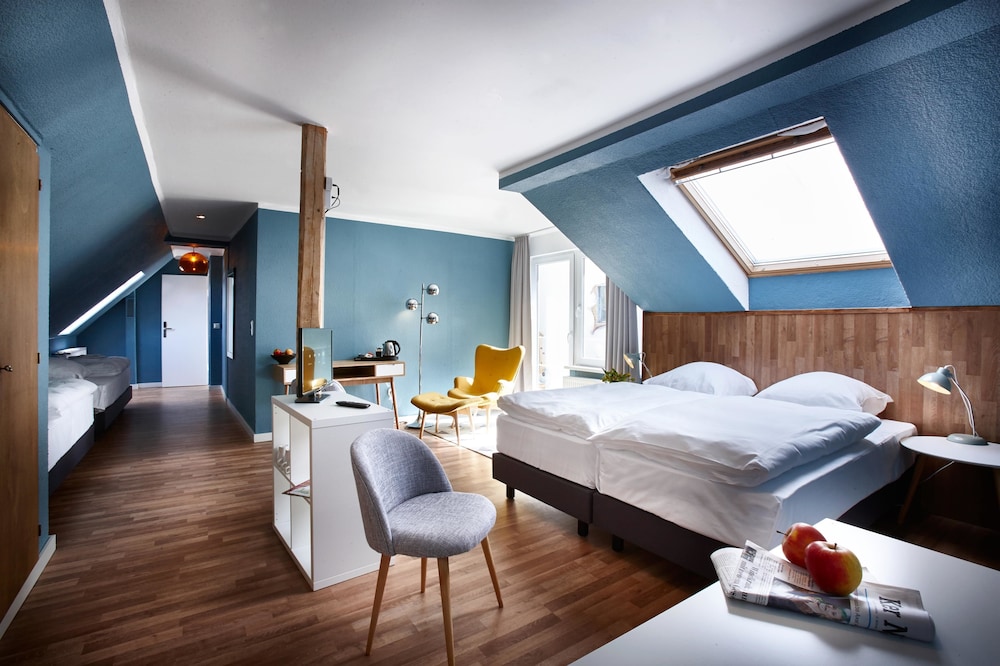 Standard Room, 3 Twin Beds