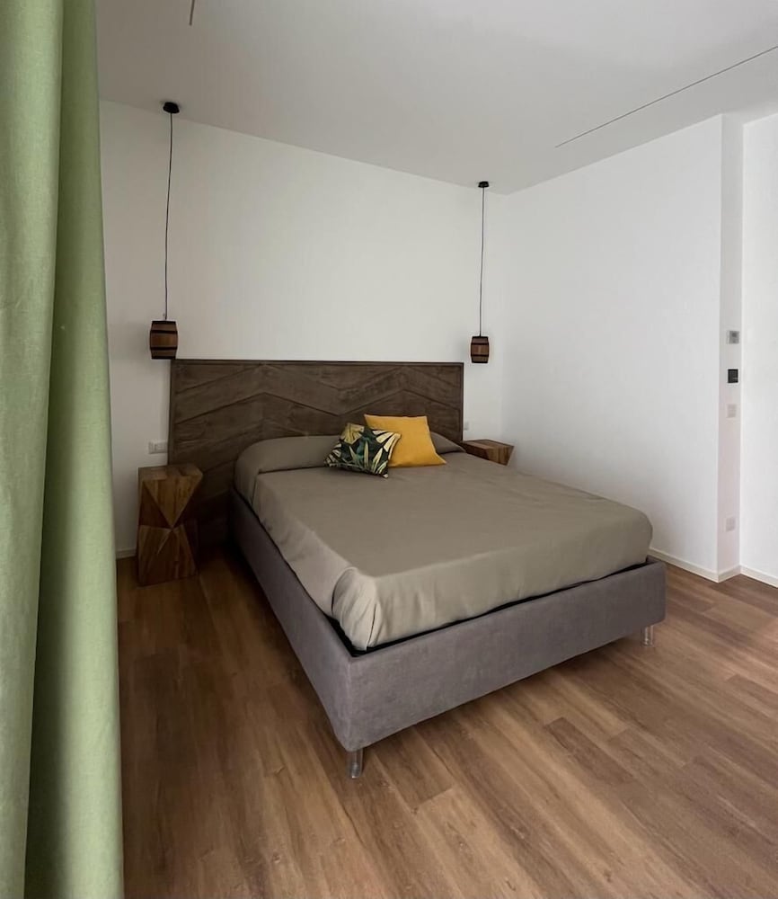 Classic Double Room, Balcony photo 1