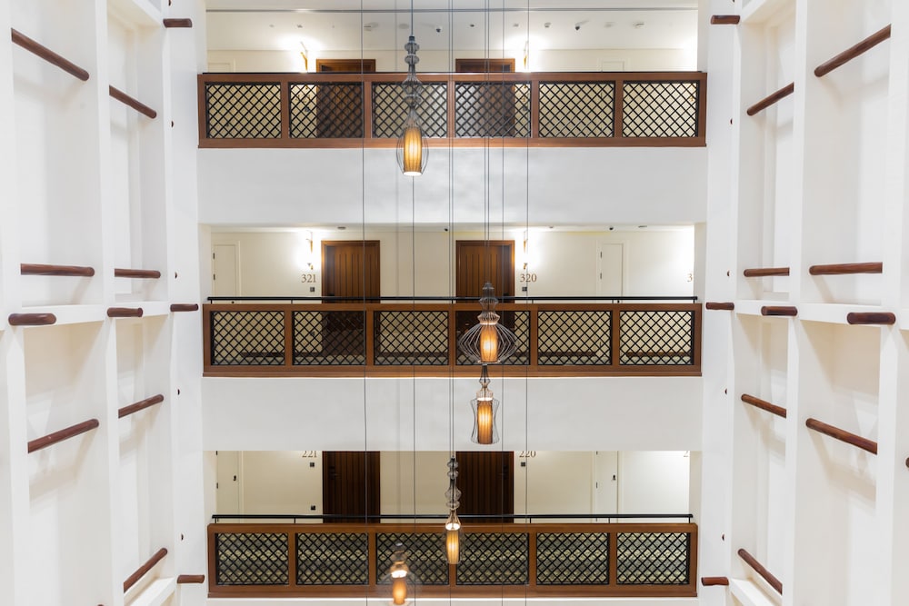 Room, 1 Queen Bed, Accessible (Souq View) photo 3