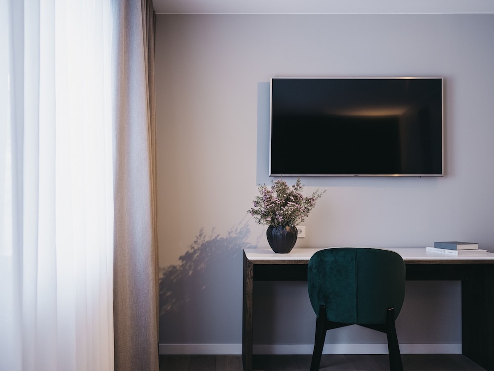 Standard Room photo 2
