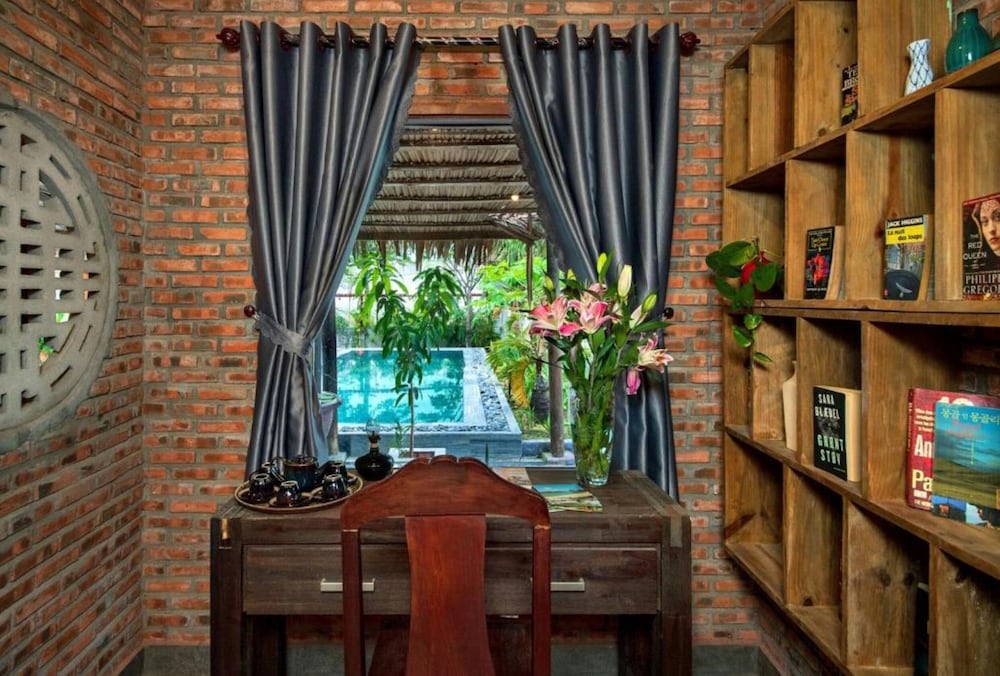 Villa photo 3