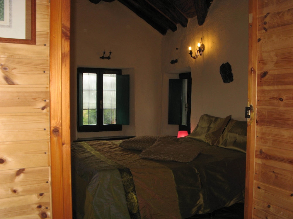 Double Room, Mountain View (Eta) photo 2
