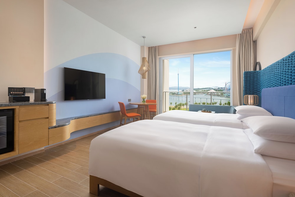 2 TWIN BEDS ROOM WITH OCEAN VIEW, CLUB ACCESS - Photo 2