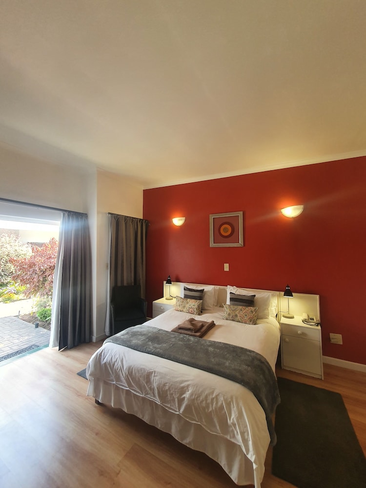 Standard Double Room photo 2