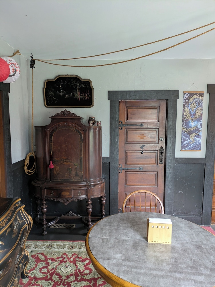 Dragon room photo 3