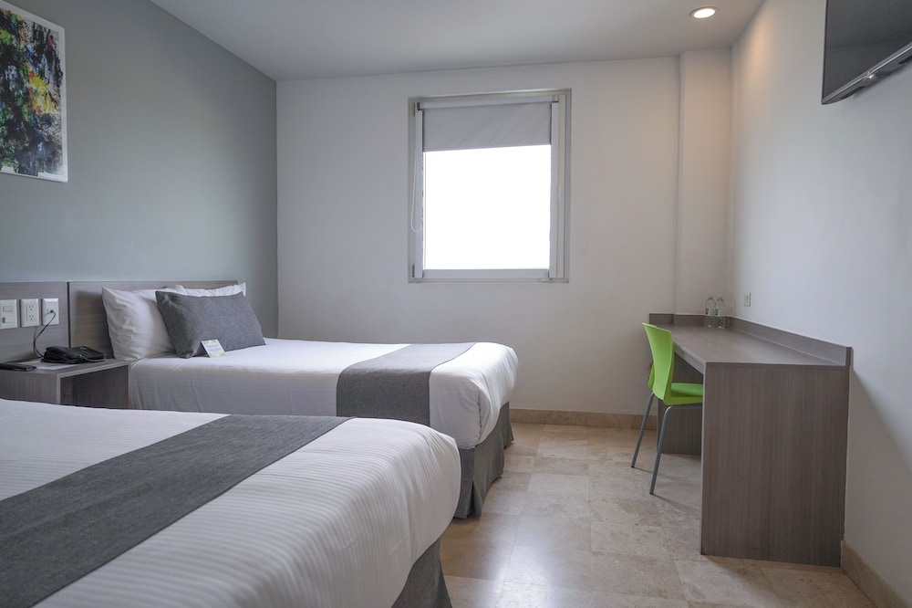 Standard Room, 2 Double Beds