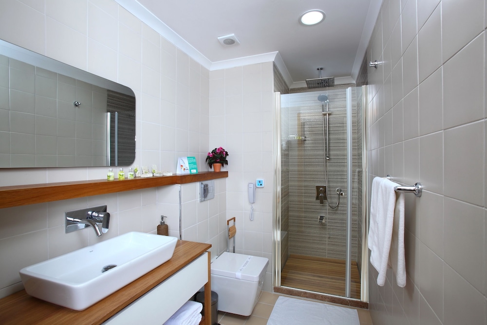 Triple Room, Partial Sea View photo 2